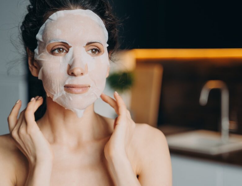 Recyclez vos œufs périmés en masque facial purifiant pour peaux grasses